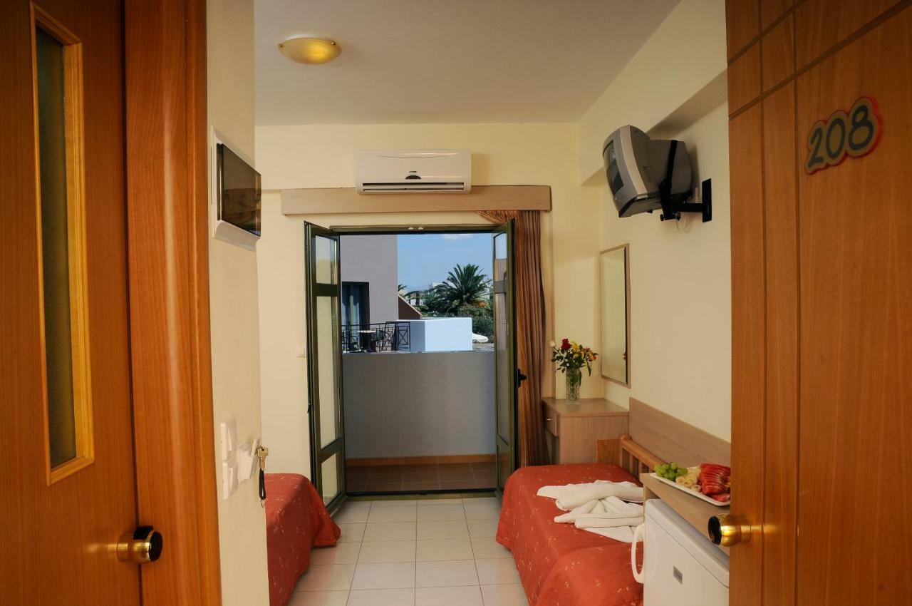 Stella-Katrin Hotel Platanes  Luaran gambar